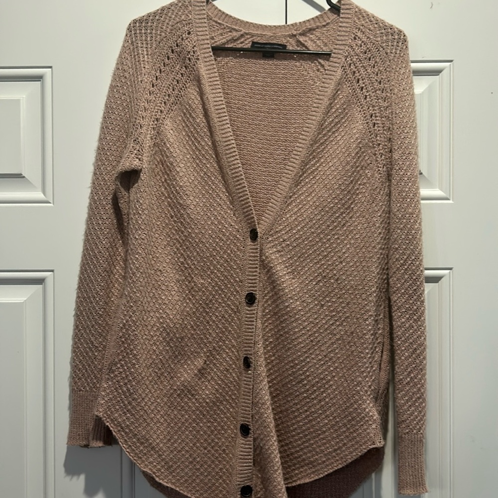 Pink cardigan with pockets